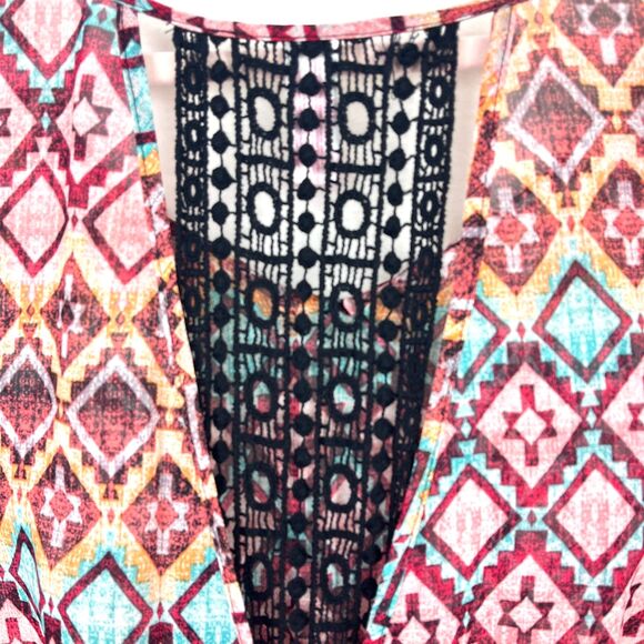 No Boundaries Geometric print peasant Blouse Womens SZ L Flared Sleeves Bohochic - Picture 11 of 12